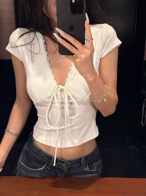 Tops de encaje sólidos de mujer, cuello en V, manga corta, satén, corte ajustado, regular