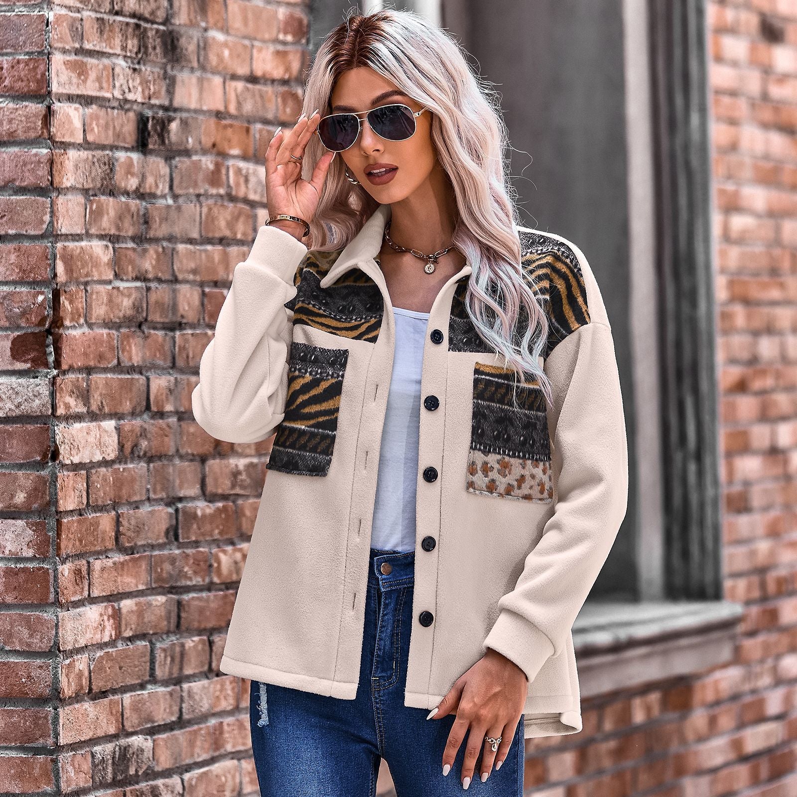 Americana extragrande con estampado de parches – Edición de lujo 25
