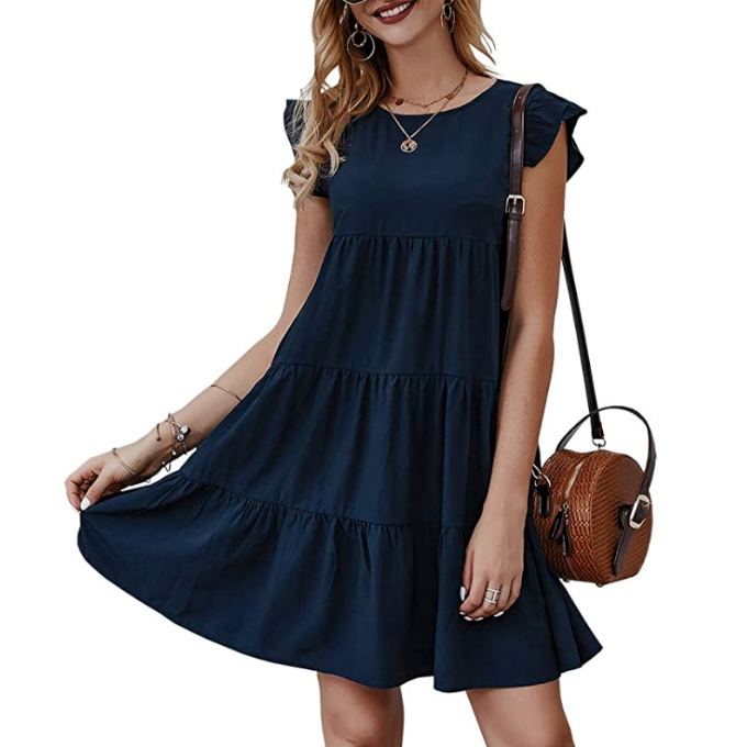 Vestido holgado de mujer con mangas casquillo