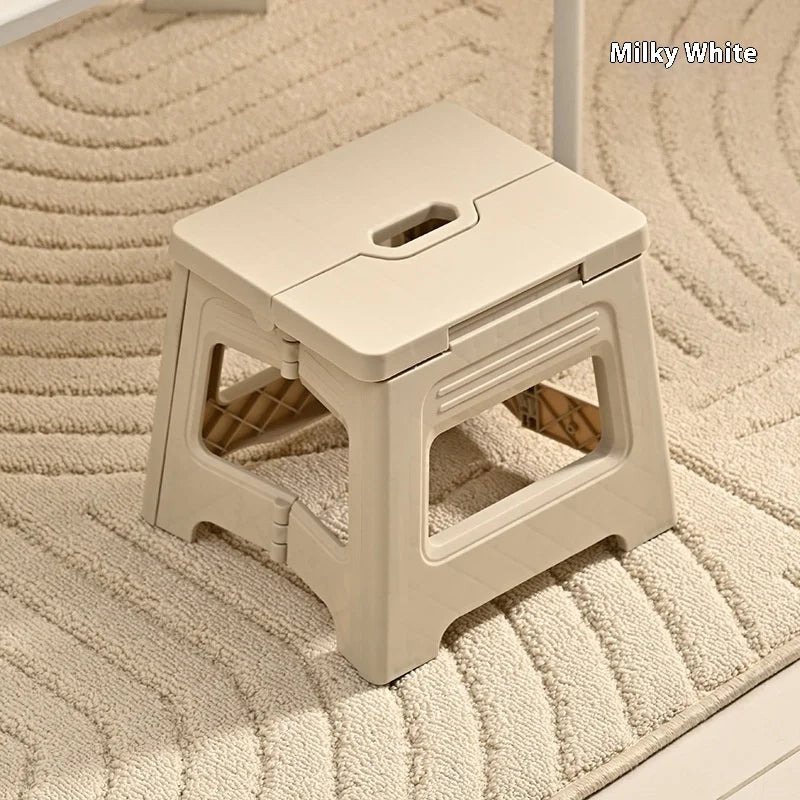 Portable Plastic Folding Stool Outdoor Adult Train Fishing Stool Compact Collapse Bathing Short Stool for Travel And Camping
