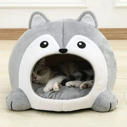 Casa para mascotas con diseño de Zorro de Caricatura