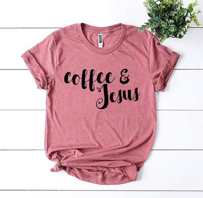 Camiseta de café y Jesús